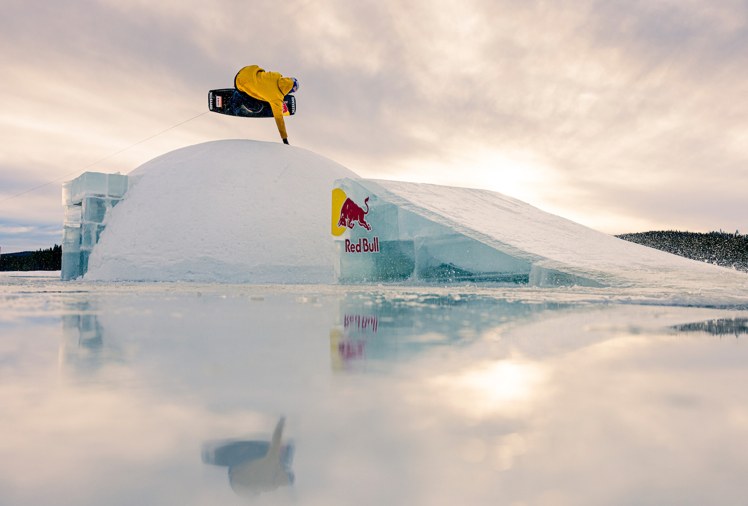 Frozen lake wake feature